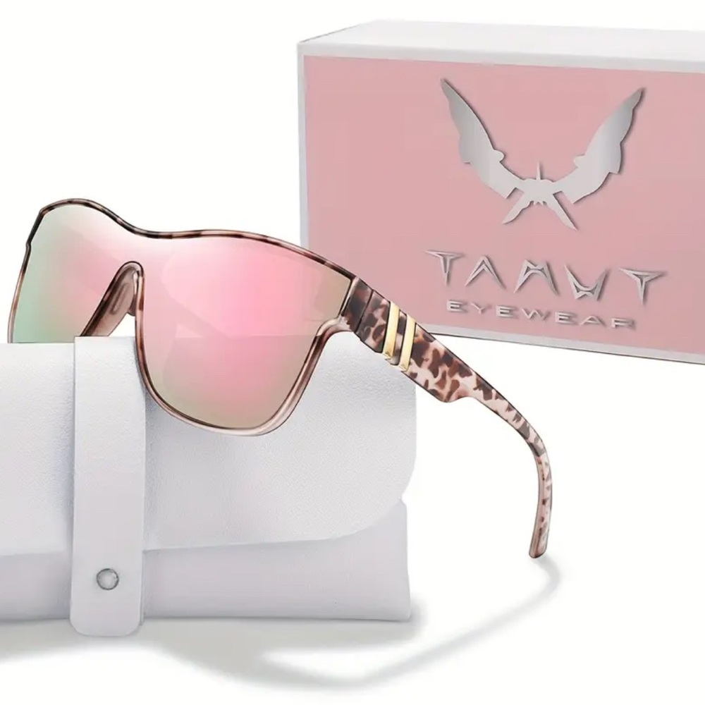 Eyewear Pink Sunglasses with animal design on side